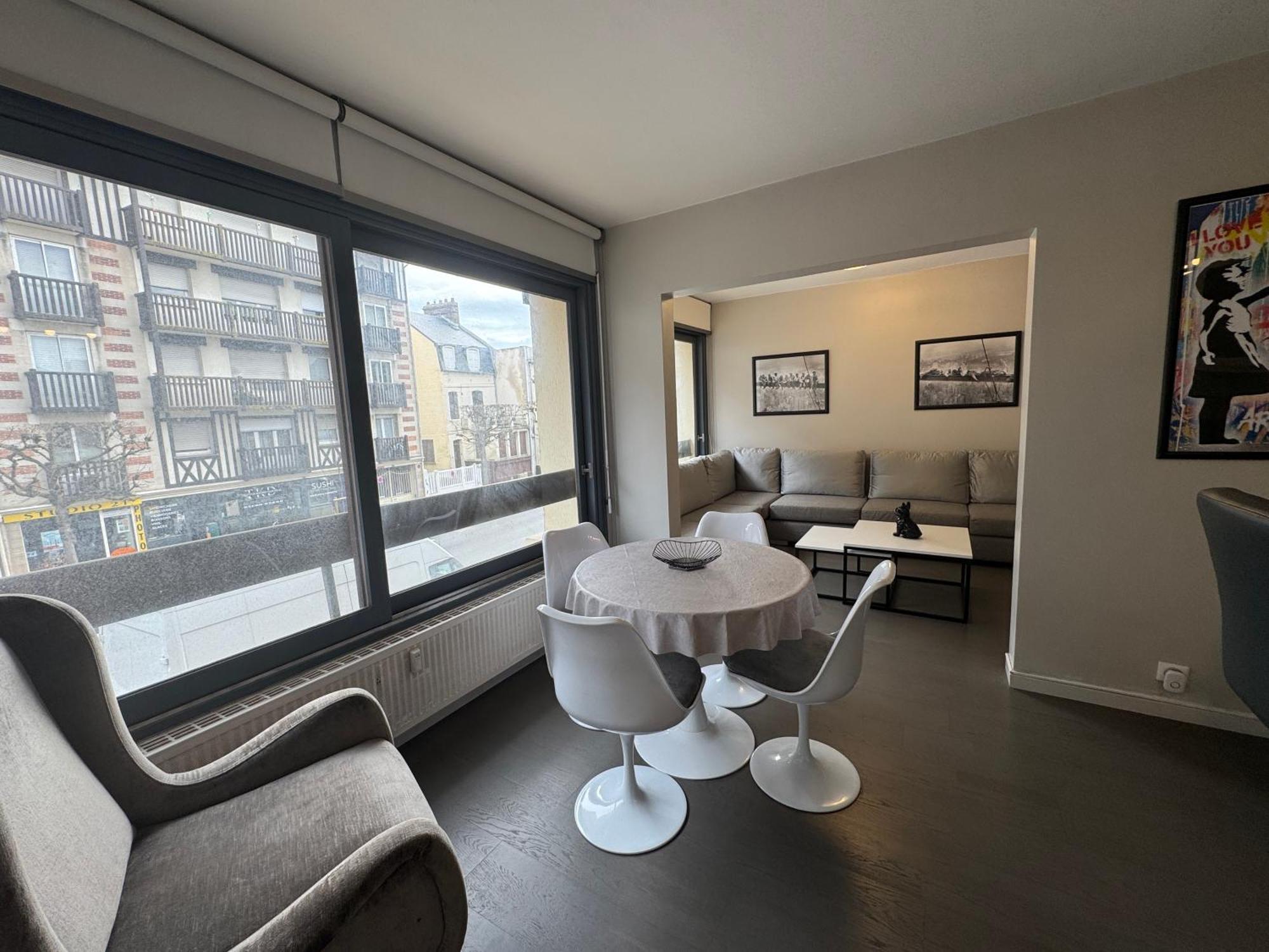 Appartement Place Morny, Hyper Centre ! Deauville Bagian luar foto
