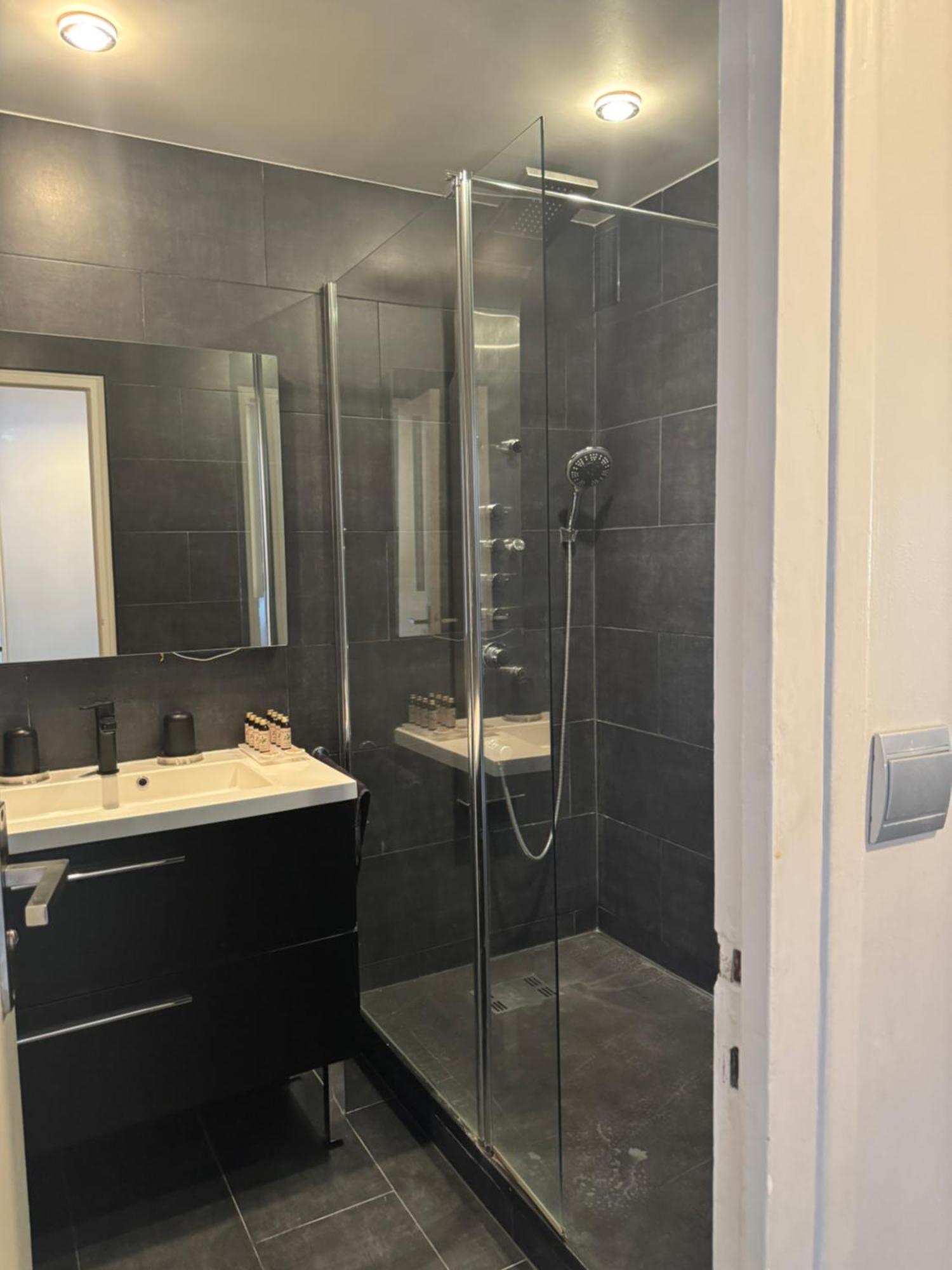 Appartement Place Morny, Hyper Centre ! Deauville Bagian luar foto